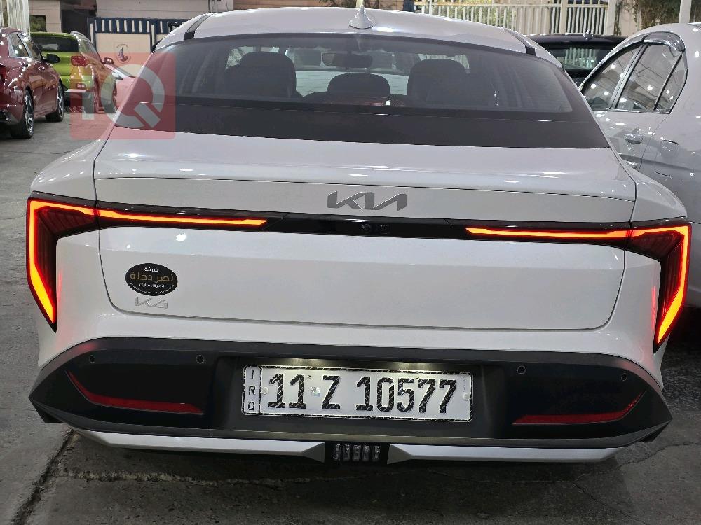 Kia K4